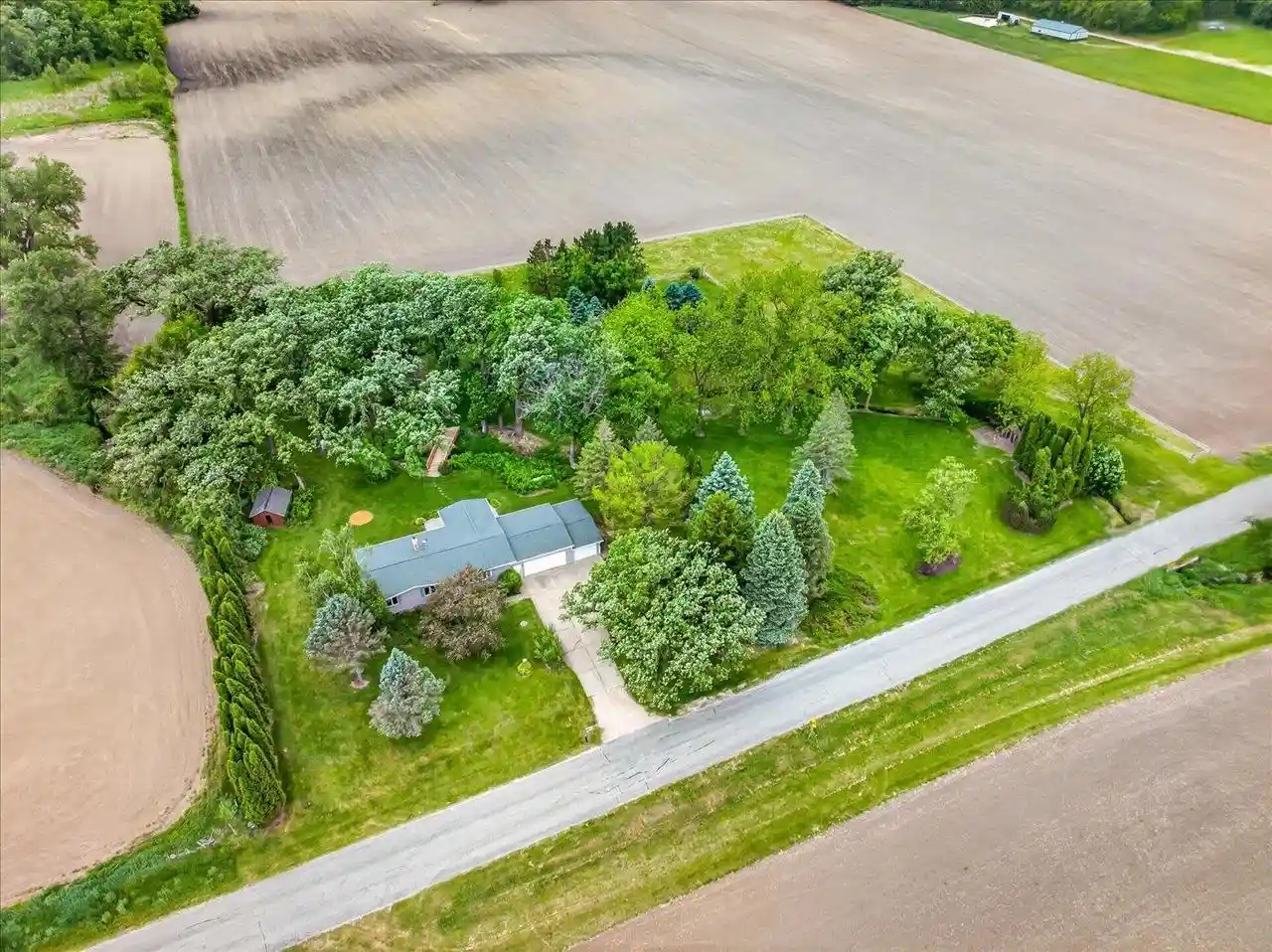Homes for sale in Orfordville, WI | 4338 S Schuman Road Road, Orfordville, WI 53576 | MLS# 2024125