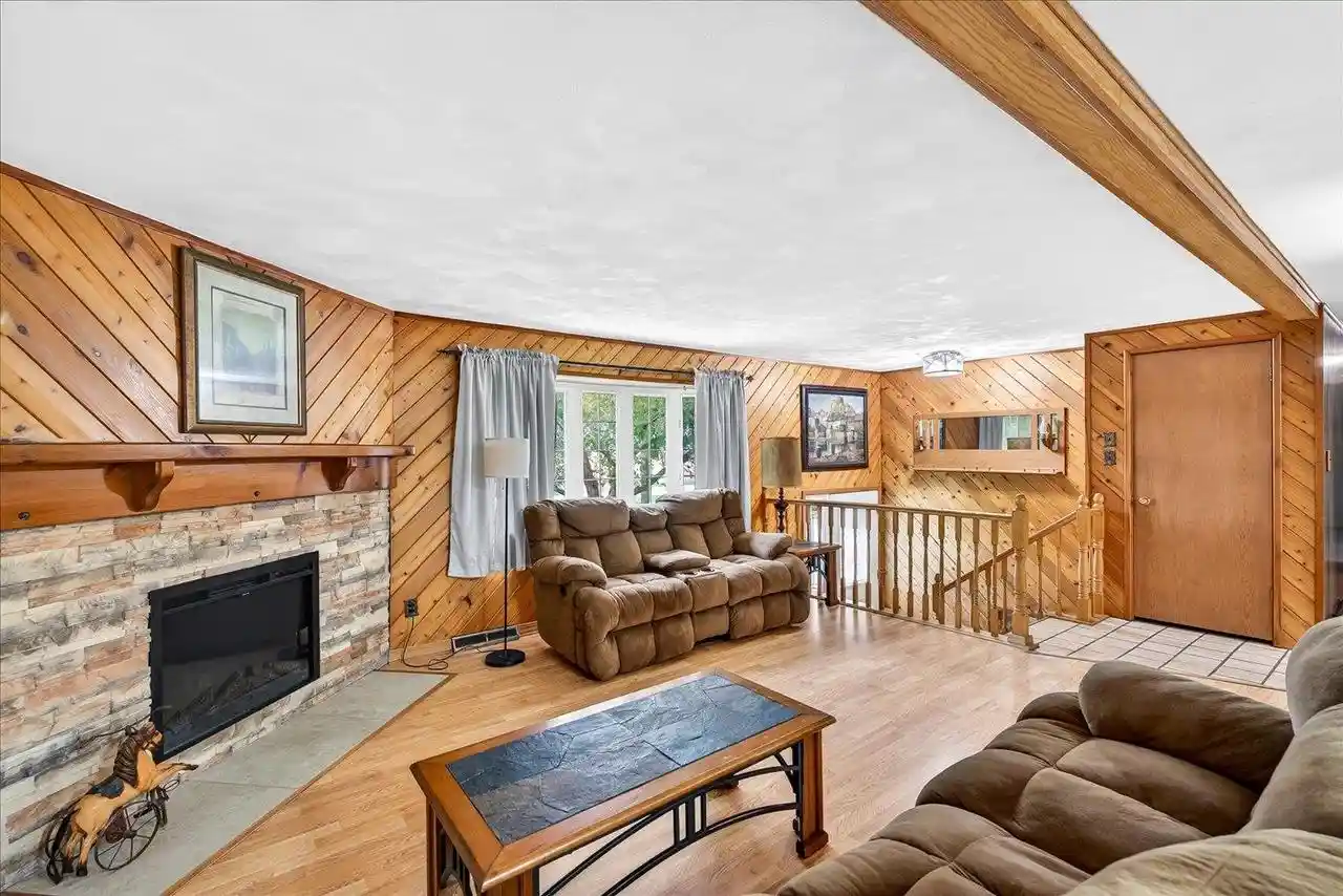 Homes for sale in Orfordville, WI | 4338 S Schuman Road Road, Orfordville, WI 53576 | MLS# 2024125