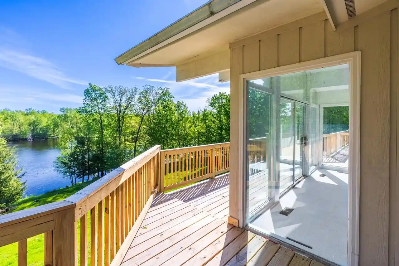 Homes for sale in Wausau, WI | 2611 Bayshore Dr Dr, Wausau, WI 54401 | MLS# 22602272