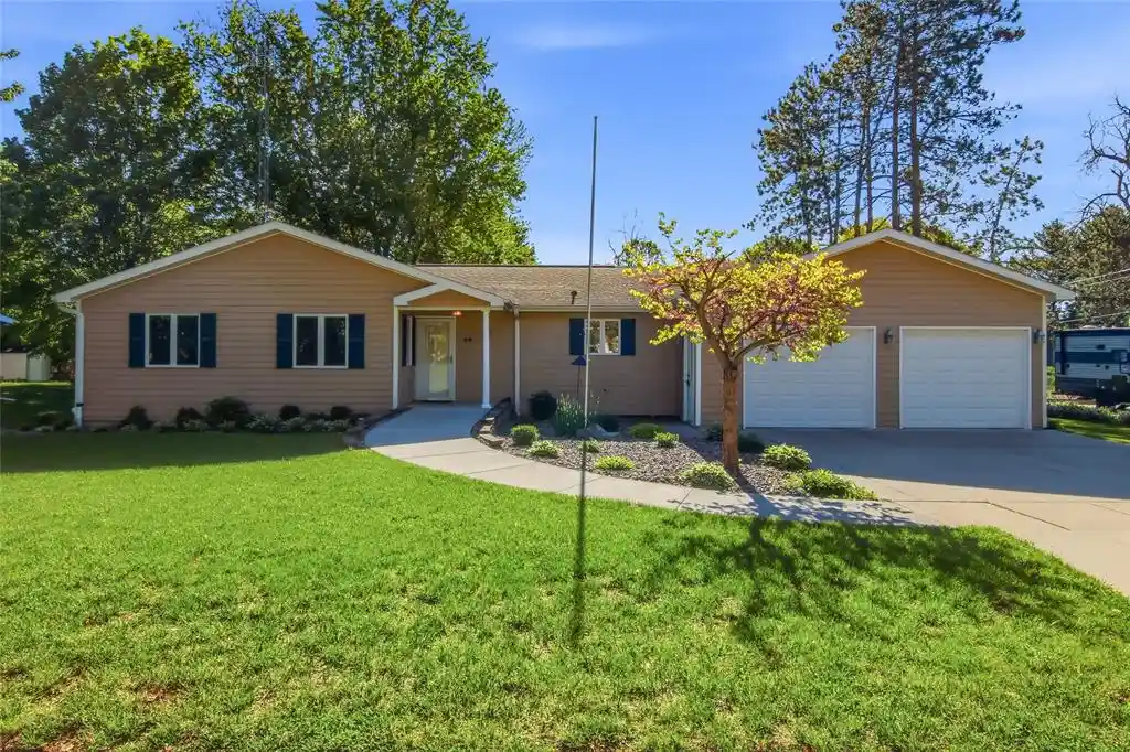 Homes for sale in Menomonie, WI | 1608 Mathews Street Street, Menomonie, WI 54751 | MLS# 1601304