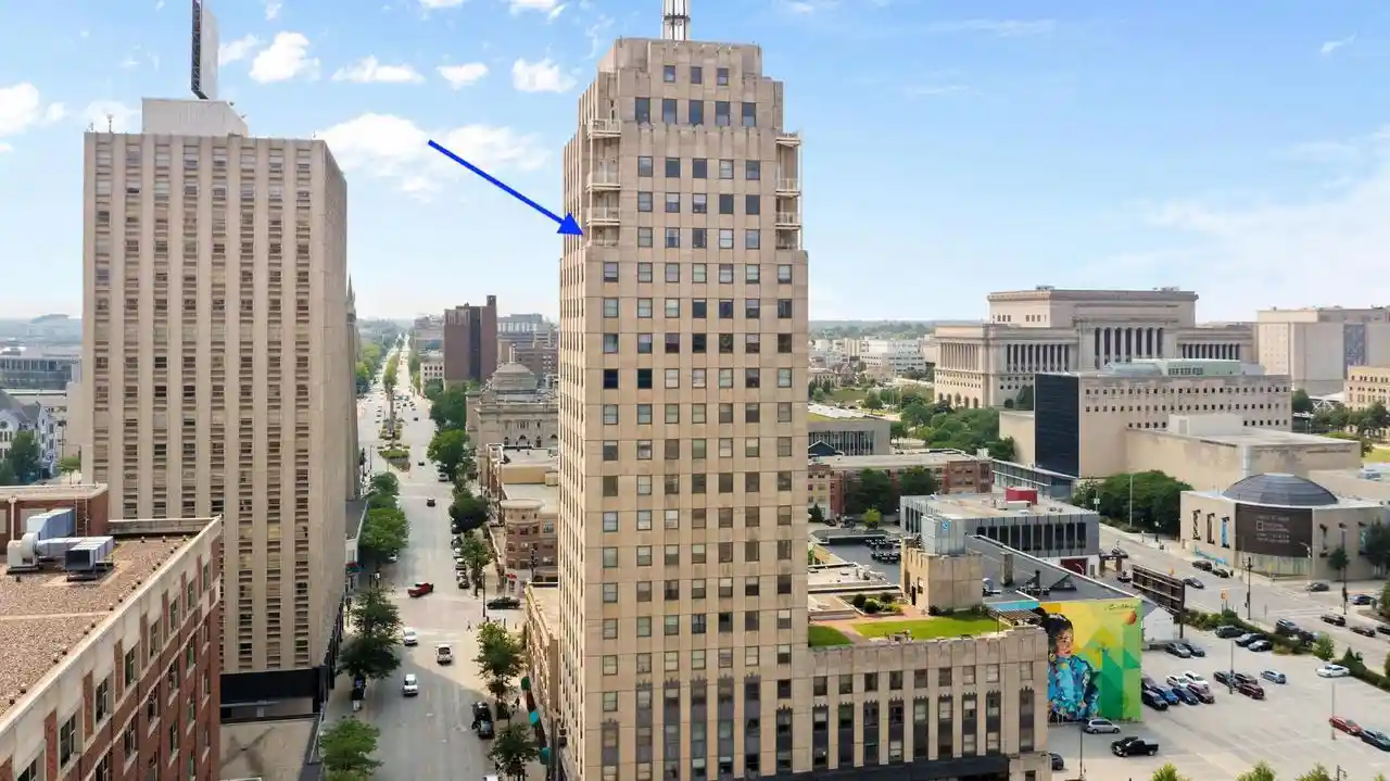 Homes for sale in Milwaukee, WI | 606 W Wisconsin Avenue Avenue #1801, Milwaukee, WI 53203 | MLS# 1963992