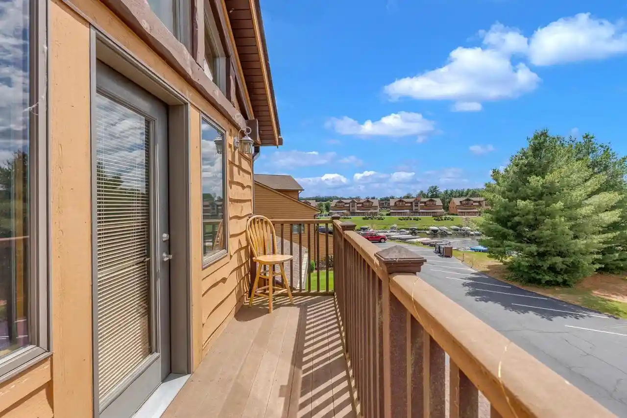 3rd image of 1820 Parkland Dr Dr, Arkdale, WI 54613