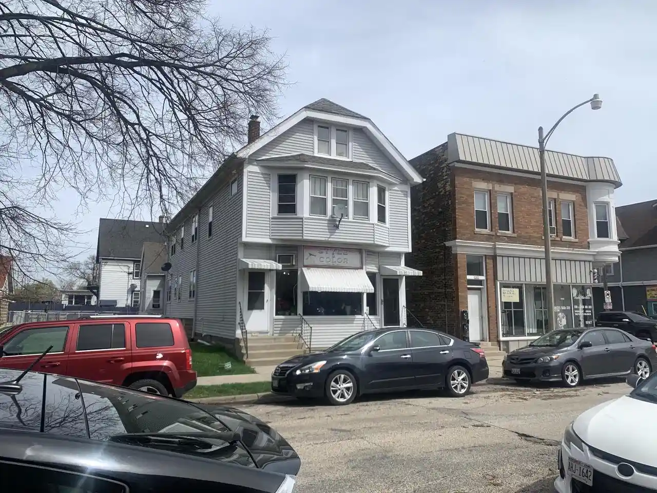 Homes for sale in Milwaukee, WI | 2904 W Arthur Avenue Avenue #2906, Milwaukee, WI 53215 | MLS# 1964029