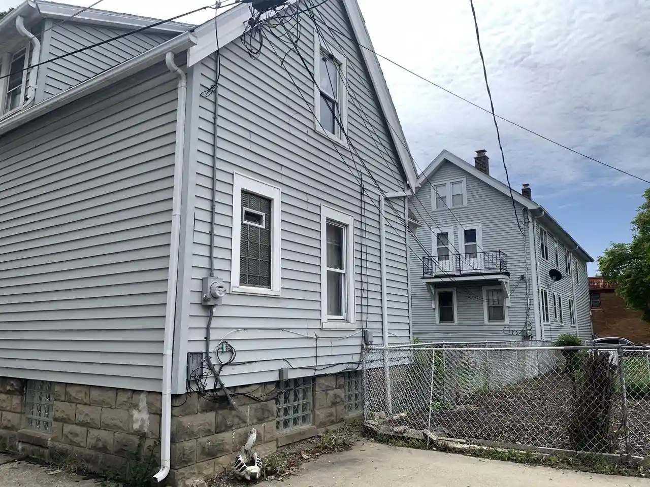 Homes for sale in Milwaukee, WI | 2904 W Arthur Ave Ave, Milwaukee, WI 53215