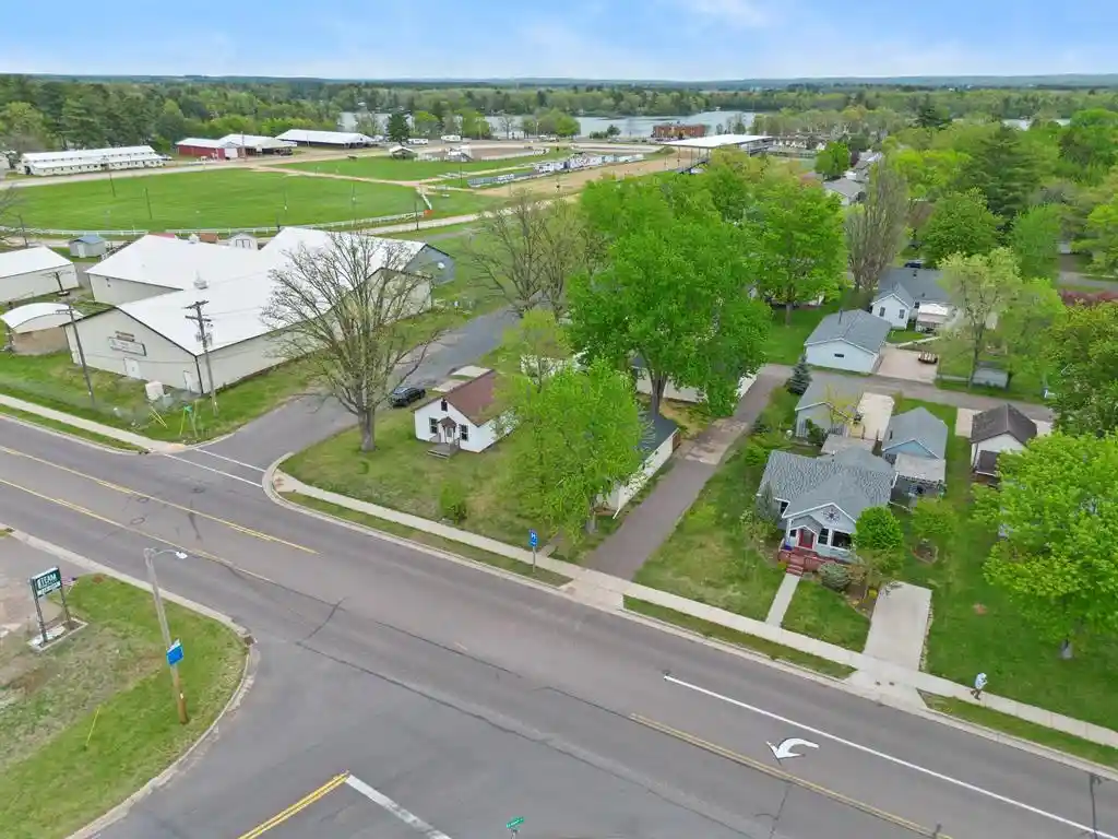 2nd image of 935 Hammond Avenue Avenue, Rice Lake, WI 54868 | MLS# 1601409