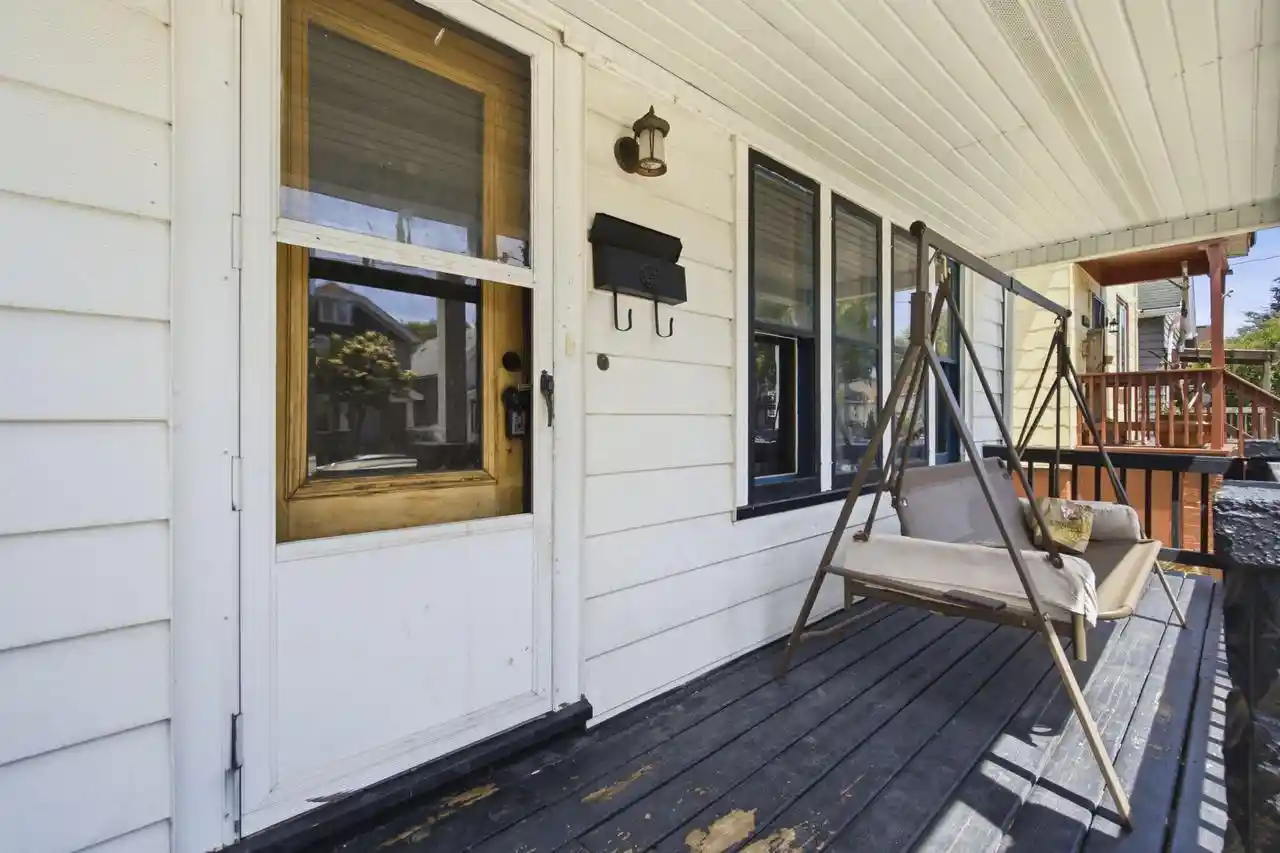Homes for sale in Milwaukee, WI | 1577 S Union Street S Street S, Milwaukee, WI 53204 | MLS# 1964045