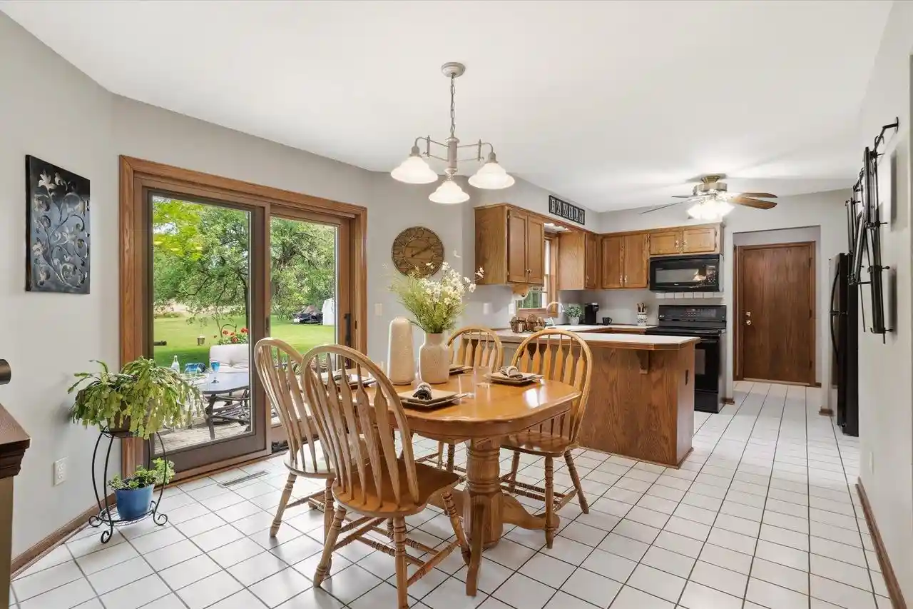 Homes for sale in Cedarburg, WI | 660 Weidman Court Court, Cedarburg, WI 53012 | MLS# 1964059