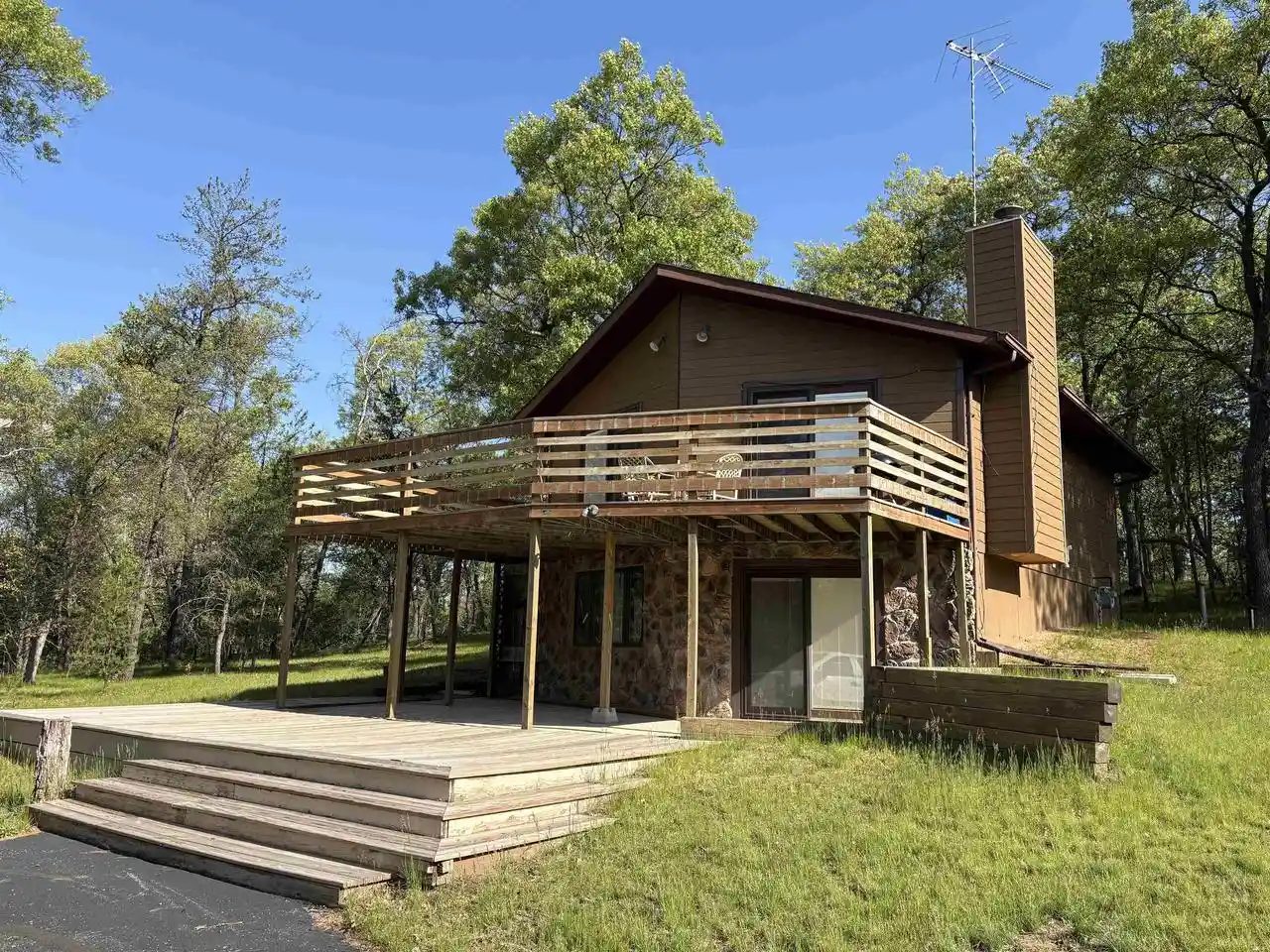 Homes for sale in Nekoosa, WI | 1186 Fairway Trail Trail, Nekoosa, WI 54457 | MLS# 2024181