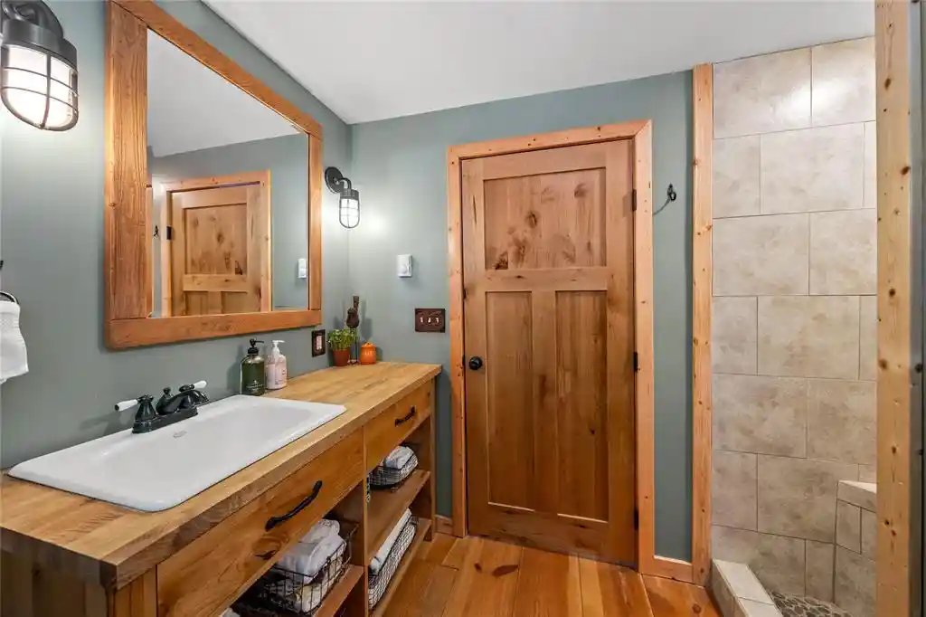 5th image of 2922 E Long Lake Road Road, Danbury, WI 54830 | MLS# 1601527