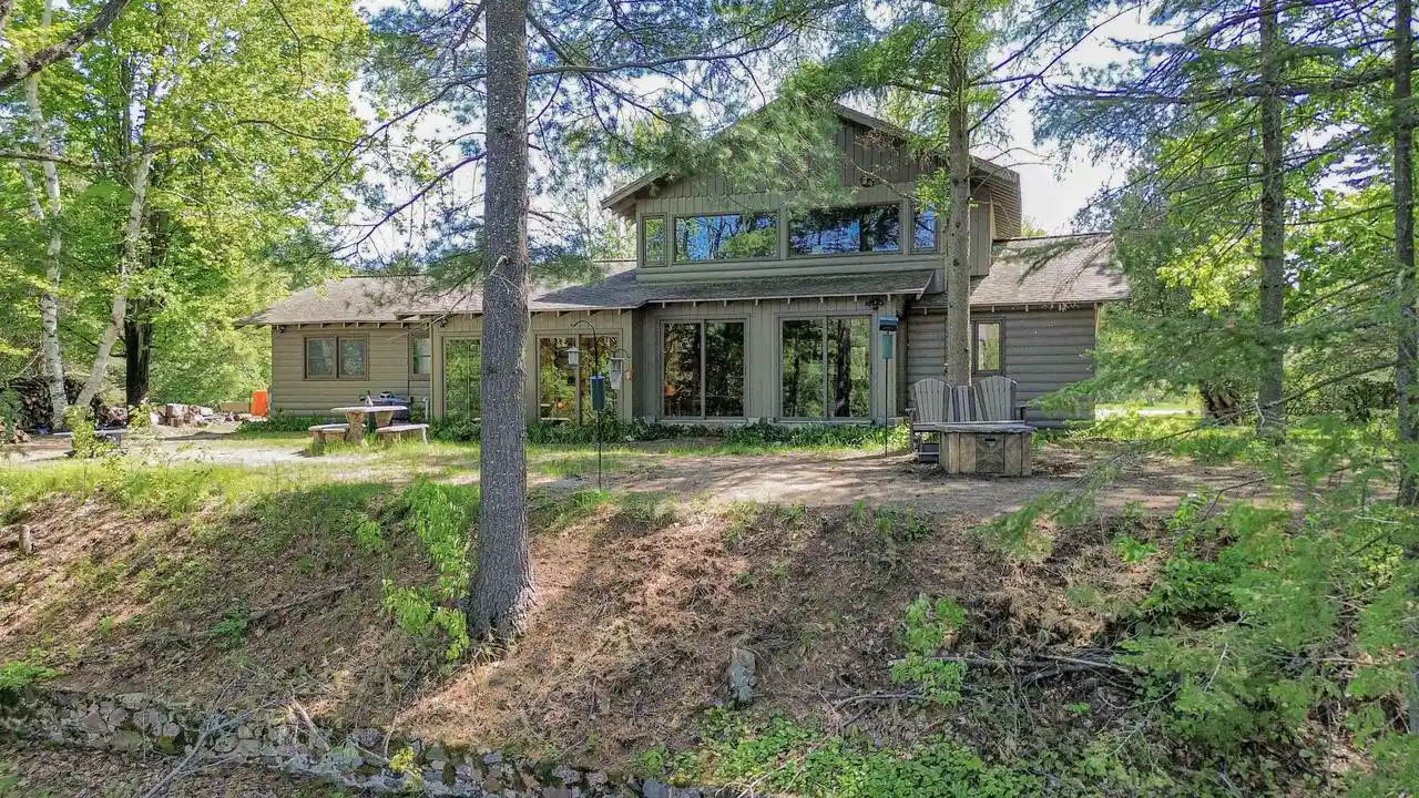 Homes for sale in Shawano, WI | N6990 S Forest Haven Road Road, Shawano, WI 54166 | MLS# 50326084