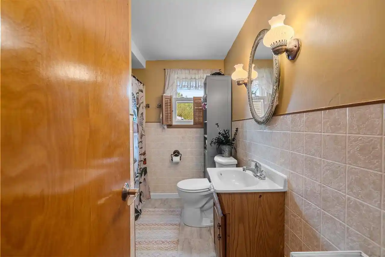 Homes for sale in Appleton, WI | 1932 N Division Street Street, Appleton, WI 54911 | MLS# 50326101