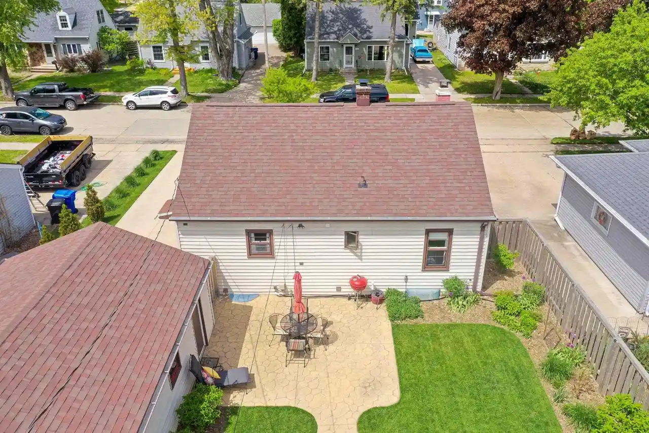 Homes for sale in Appleton, WI | 1137 E Jardin Street Street, Appleton, WI 54911 | MLS# 50326067