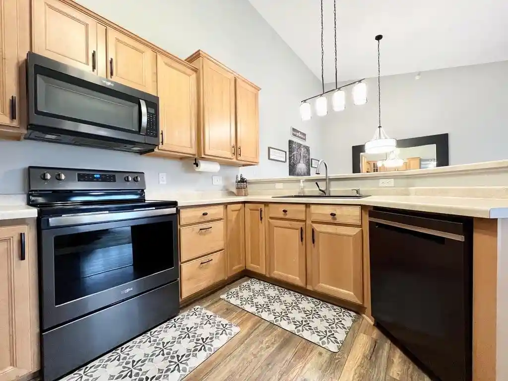 Homes for sale in Kenosha, WI | 3114 55Th Court Court #163, Kenosha, WI 53144 | MLS# 1964131