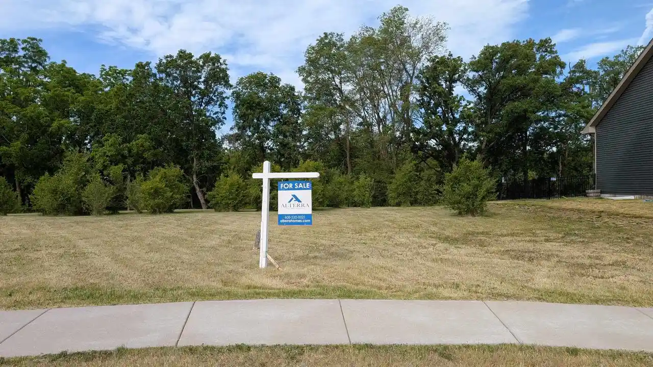 Photo 2 of Land for sale at 325 Elizibeth Cir, Brooklyn, WI 53521 | MLS# 2024207 | Listing updated on 2026-06-04
