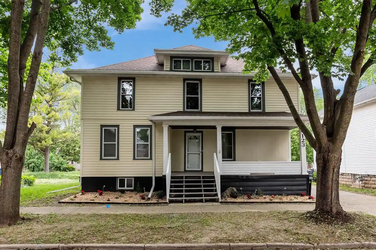 Homes for sale in Fond Du Lac, WI | 123 E 13th Street Street, Fond Du Lac, WI 54935 | MLS# 50326118
