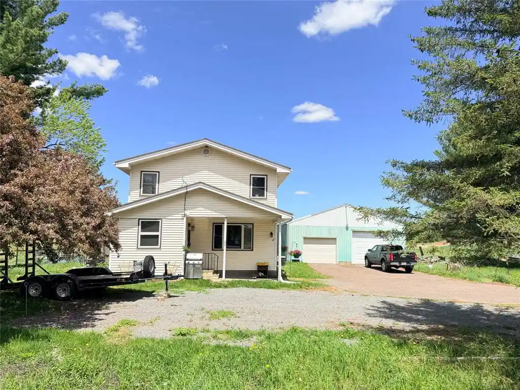 Homes for sale in Cadott, WI | 26692 165Th Avenue Avenue, Cadott, WI 54727 | MLS# 1601355