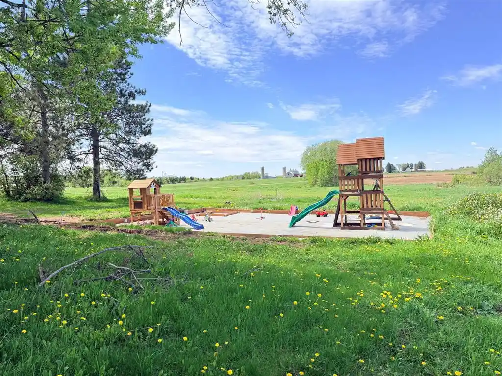 Homes for sale in Cadott, WI | 26692 165Th Avenue Avenue, Cadott, WI 54727 | MLS# 1601355