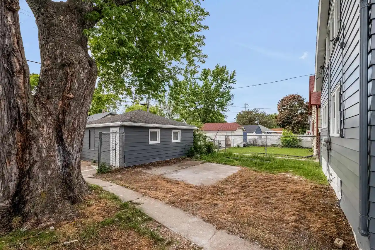 4th image of 4525 N 28Th Street Street, Milwaukee, WI 53209 | MLS# 1964154