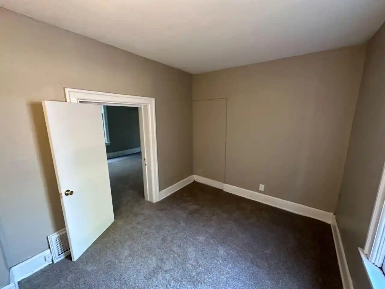 Homes for sale in Sheboygan, WI | 729 Kentucky Avenue Avenue #729, Sheboygan, WI 53081 | MLS# 1964156