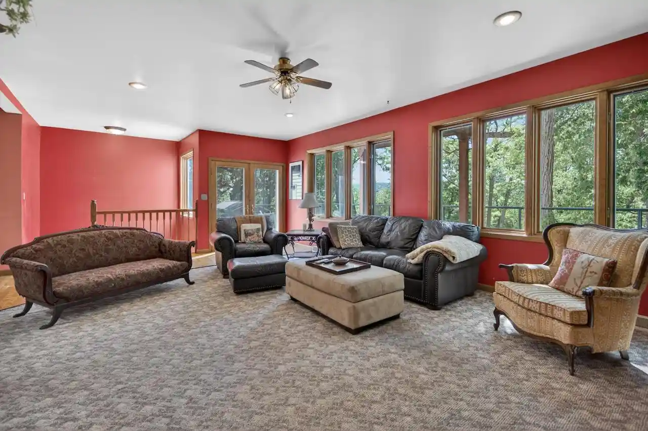 image of 2613 Baumgartner Dr Dr, La Crosse, WI 54603 | MLS# 1964191