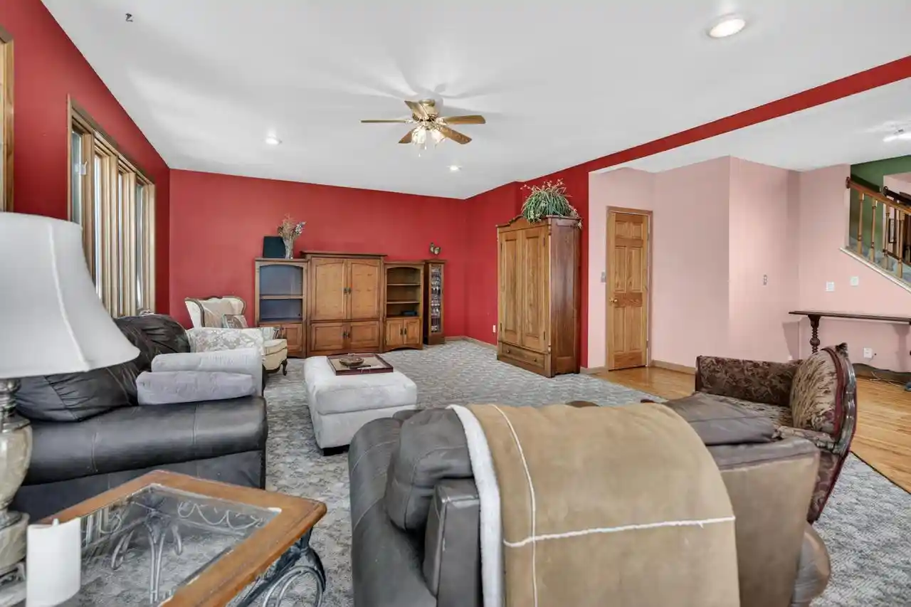 image of 2613 Baumgartner Dr Dr, La Crosse, WI 54603 | MLS# 1964191