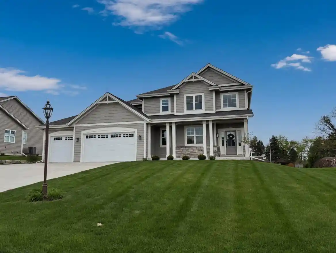 1st image of S54 W25487 Pebble Brook Court Court, Waukesha, WI 53189 | MLS# 1964201