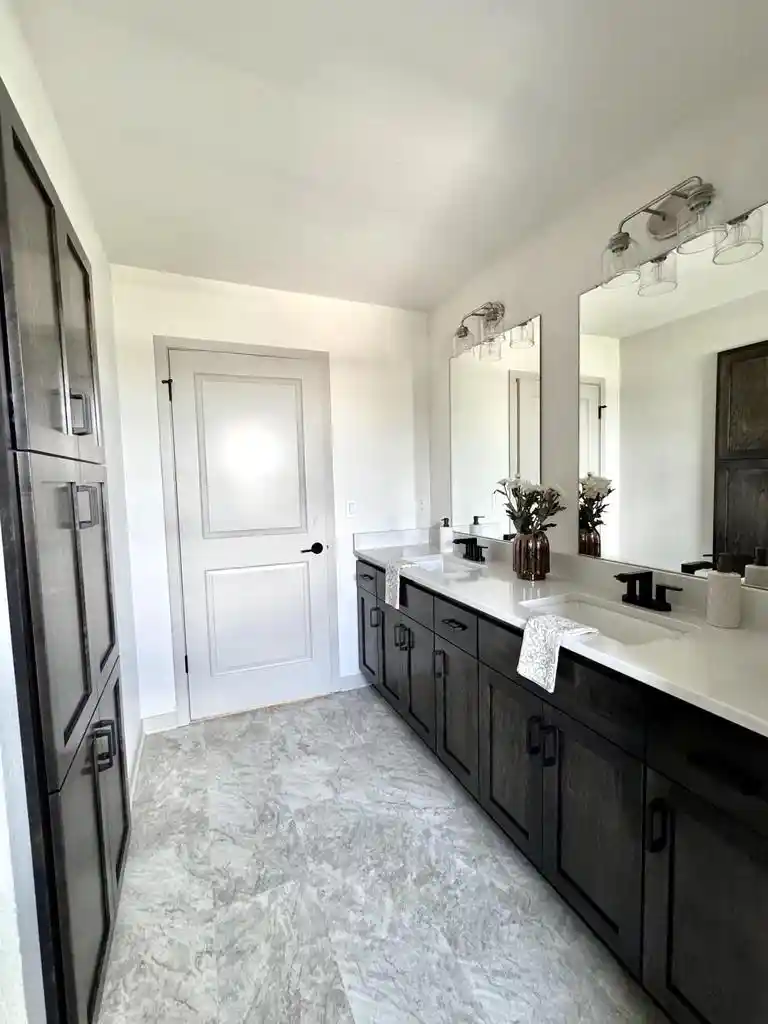 Photo 4 of Condo for sale at S54 W25487 Pebble Brook Court Court, Waukesha, WI 53189 | MLS# 1964201 | Listing updated on 2026-10-22