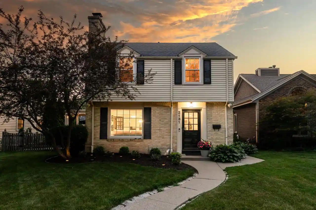 Homes for sale in Wauwatosa, WI | 2131 N 91st Street Street, Wauwatosa, WI 53226 | MLS# 1964207
