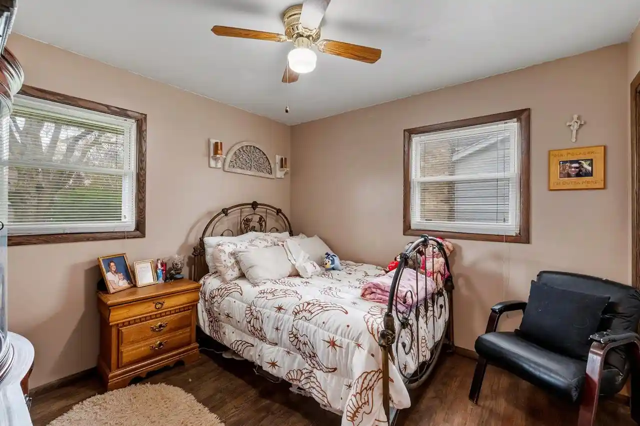 Homes for sale in Grafton, WI | 1666 Dellwood Court Court, Grafton, WI 53024 | MLS# 1964208