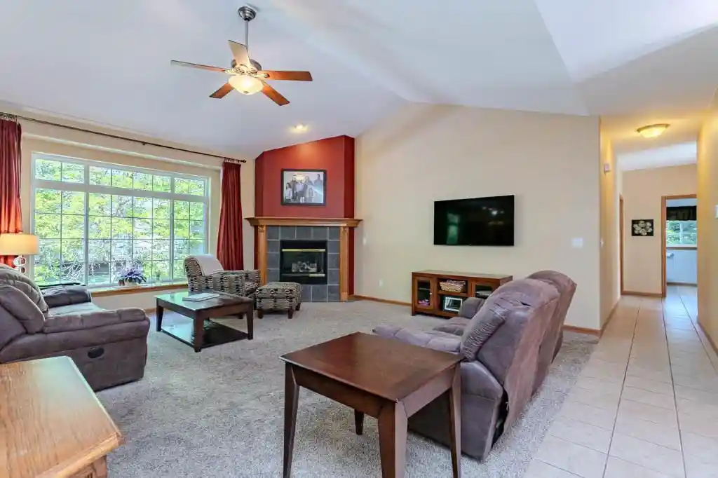 Homes for sale in Kronenwetter, WI | 2263 Meadow Dr Dr, Kronenwetter, WI 54455 | MLS# 22602310