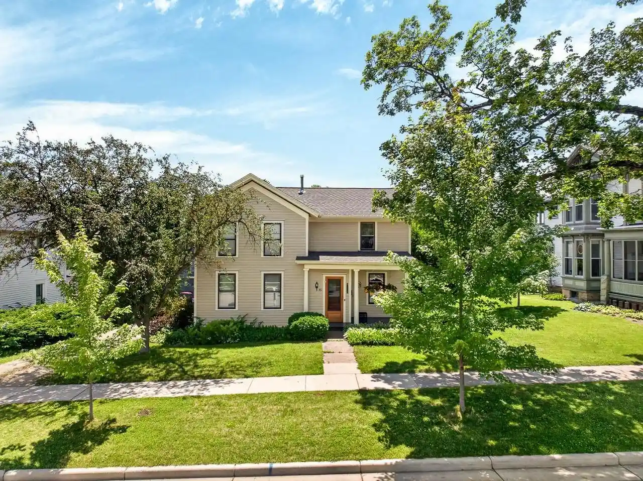 Homes for sale in Evansville, WI | 35 W Liberty Street Street, Evansville, WI 53536 | MLS# 2024267