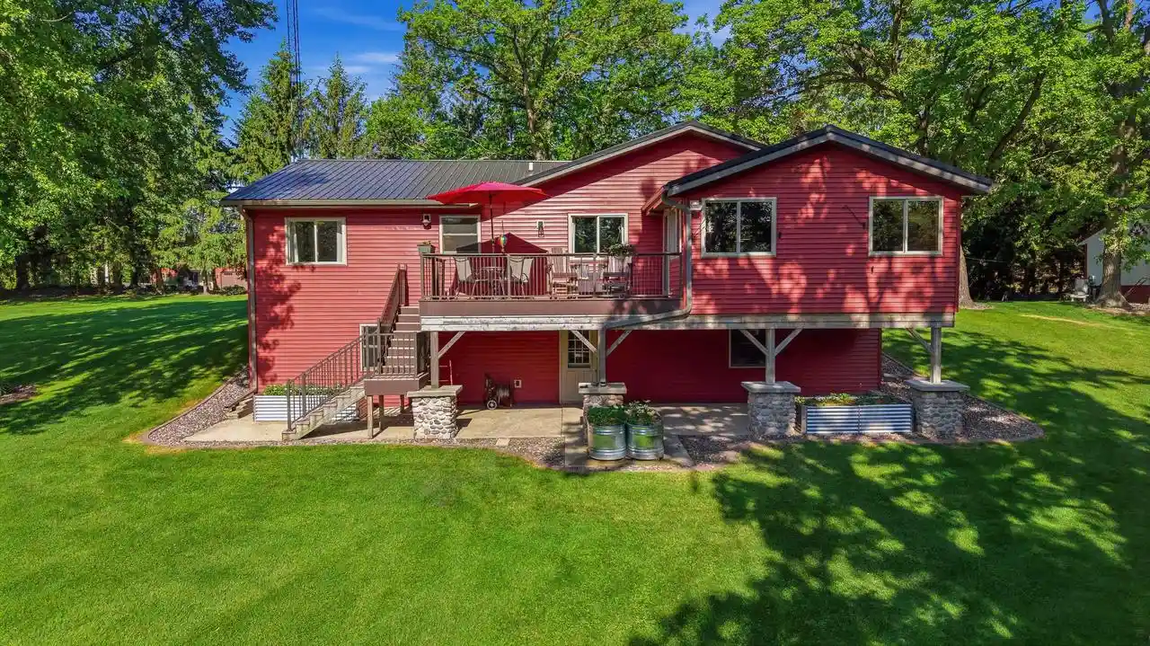 Homes for sale in Burnett, WI | N8040 Whitetail Road Road, Burnett, WI 53922 | MLS# 2024268