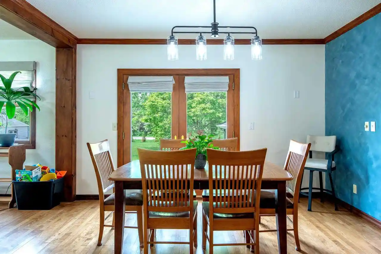 3rd image of 5086 Valley Heights Road Road, Oshkosh, WI 54904 | MLS# 2024270