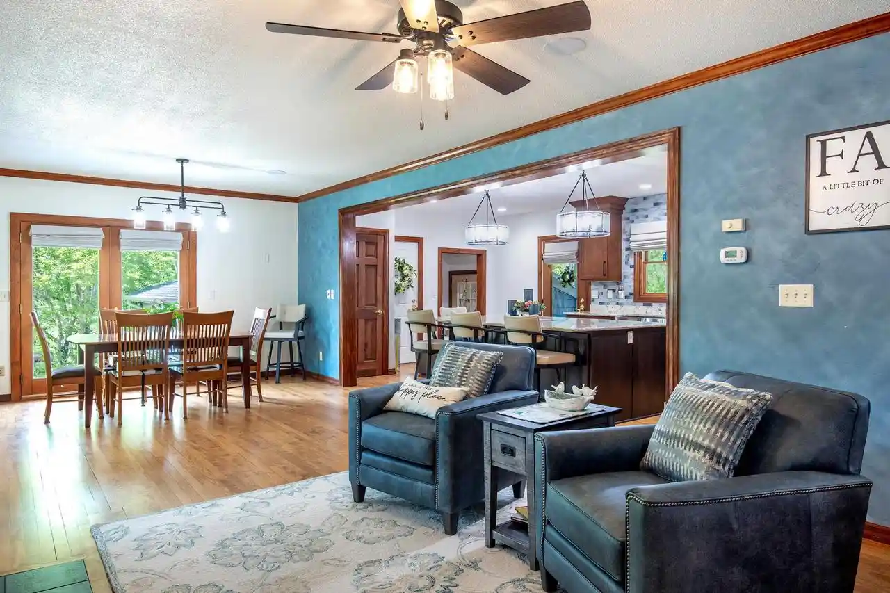 4th image of 5086 Valley Heights Road Road, Oshkosh, WI 54904 | MLS# 2024270