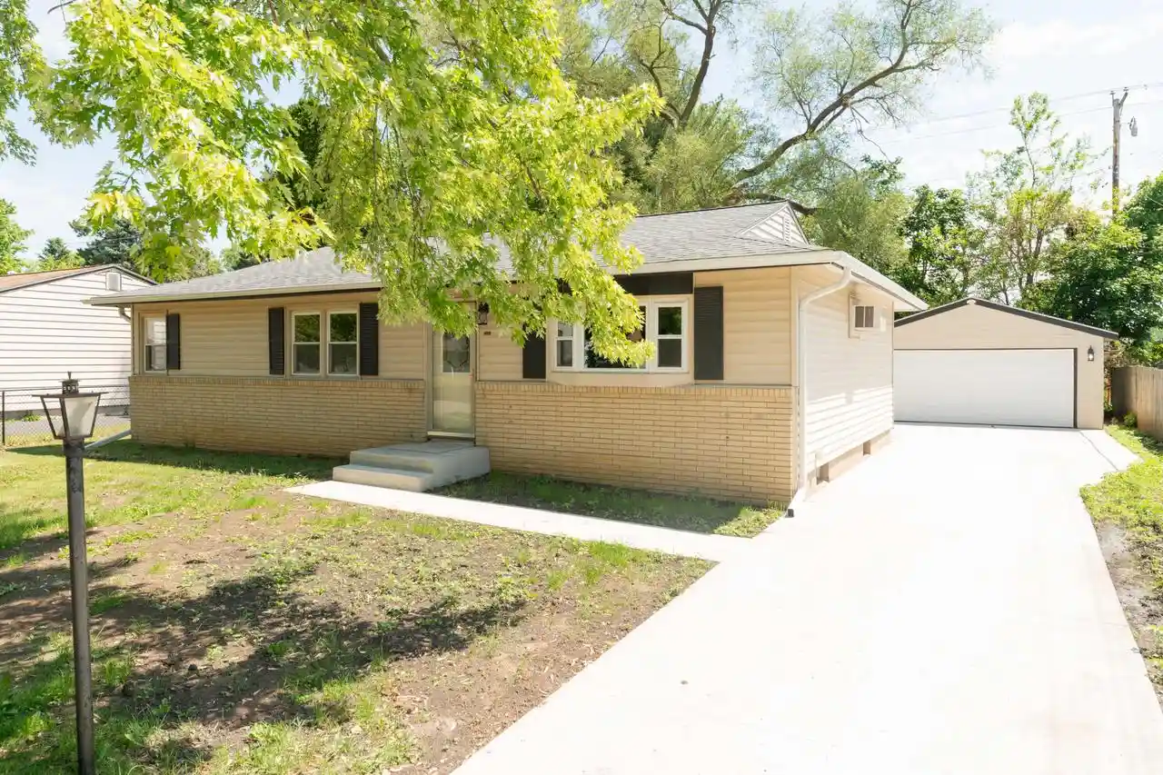 Homes for sale in Beloit, WI | 2261 Robinson Dr Dr, Beloit, WI 53511 | MLS# 1964246