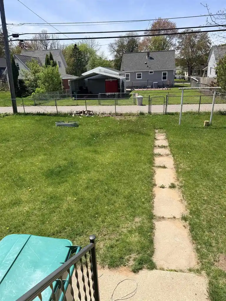 4th image of 1509 Pierce Avenue Avenue, Marinette, WI 54143 | MLS# 50326196