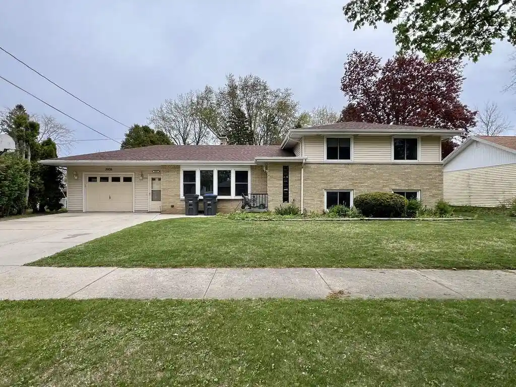 Homes for sale in Sheboygan, WI | 3205 N 10th Street Street, Sheboygan, WI 53083 | MLS# 1964252