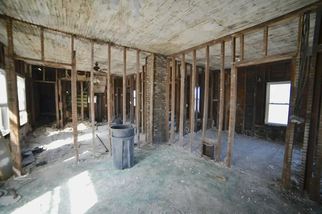 Homes for sale in Milwaukee, WI | 2565 N Dr William Finlayson St St, Milwaukee, WI 53212