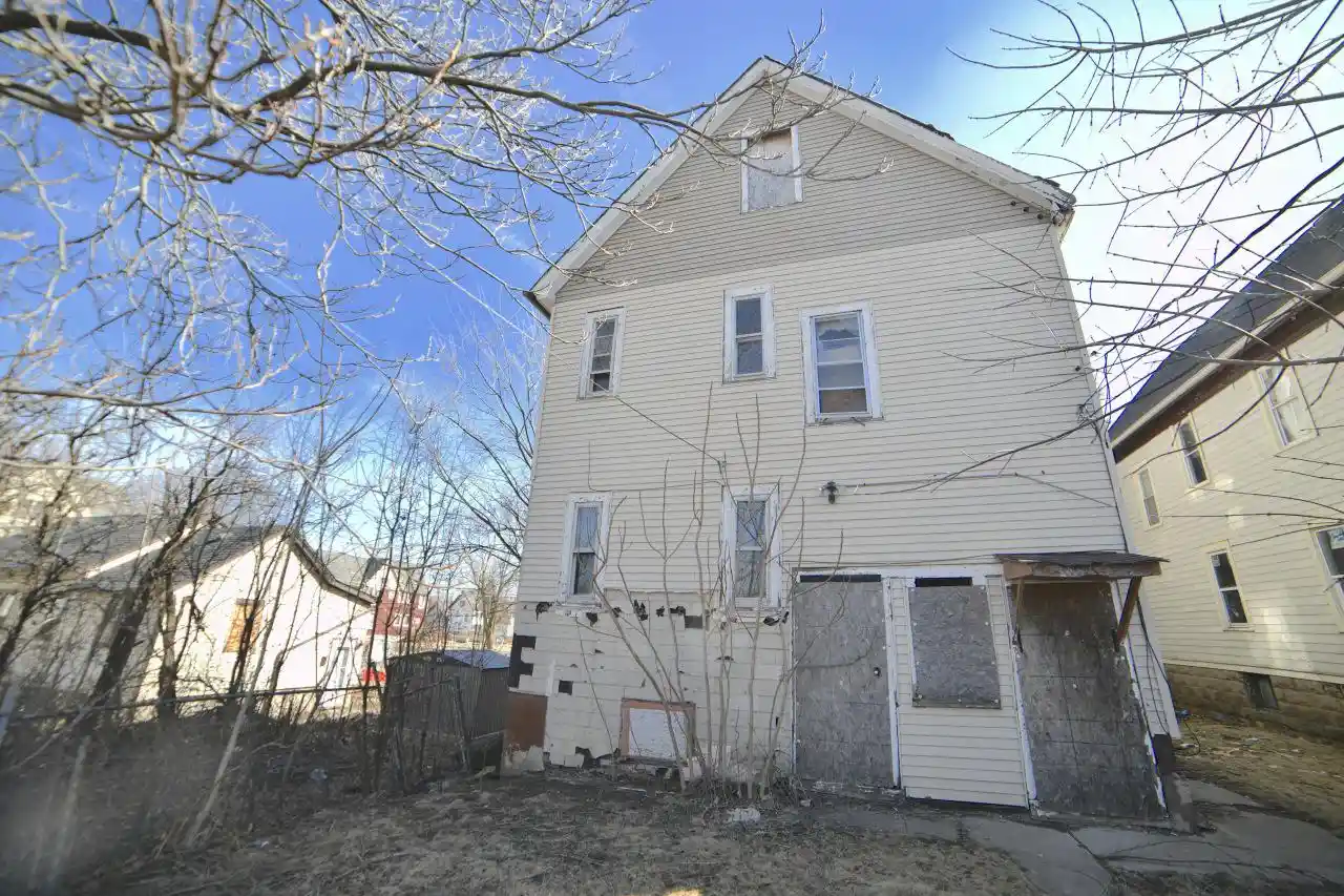 Homes for sale in Milwaukee, WI | 2565 N Dr William Finlayson Street Street #2567, Milwaukee, WI 53212 | MLS# 1964253