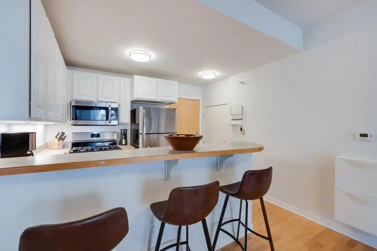 2nd image of 360 W Washington Ave Ave, Madison, WI 53703