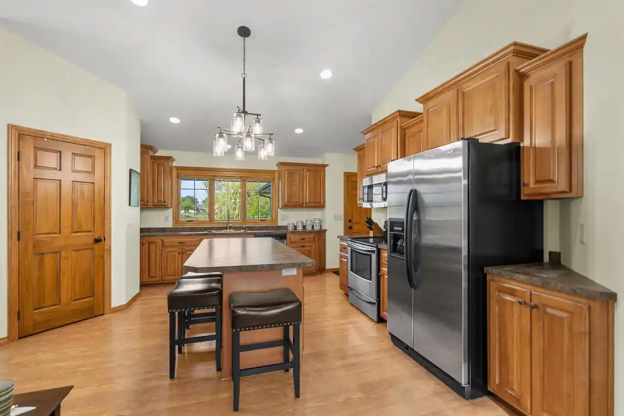 Homes for sale in Menasha, WI | 1112 Lake Park Road Road, Menasha, WI 54952 | MLS# 50326207