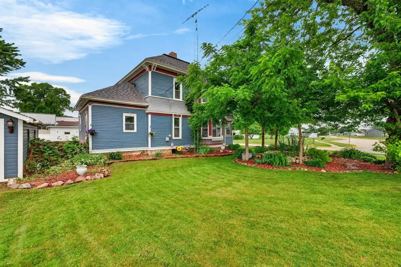 Homes for sale in Randolph, WI | 203 Williams Street Street, Randolph, WI 53956 | MLS# 1964259
