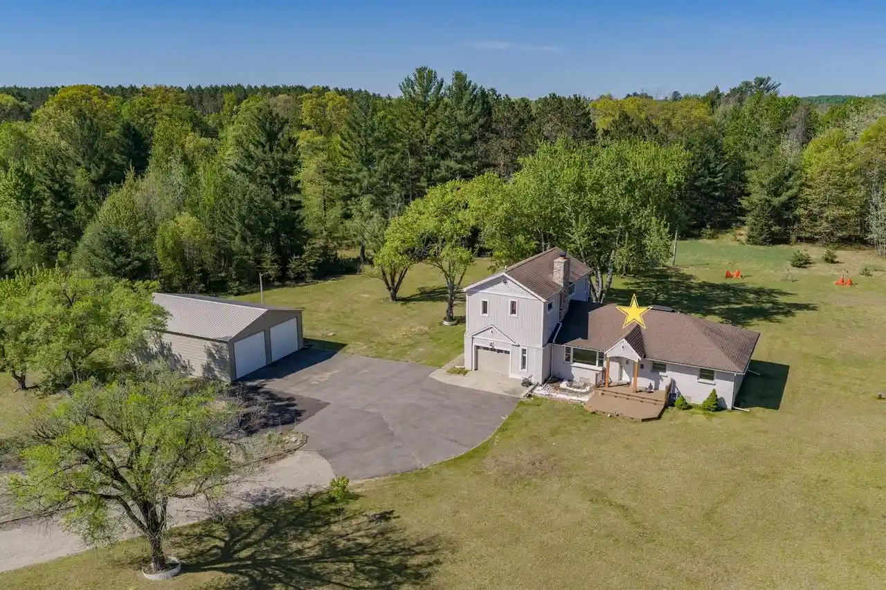 Homes for sale in Wausaukee, WI | W6119 State Hwy 180, Wausaukee, WI 54177 | MLS# 50326209