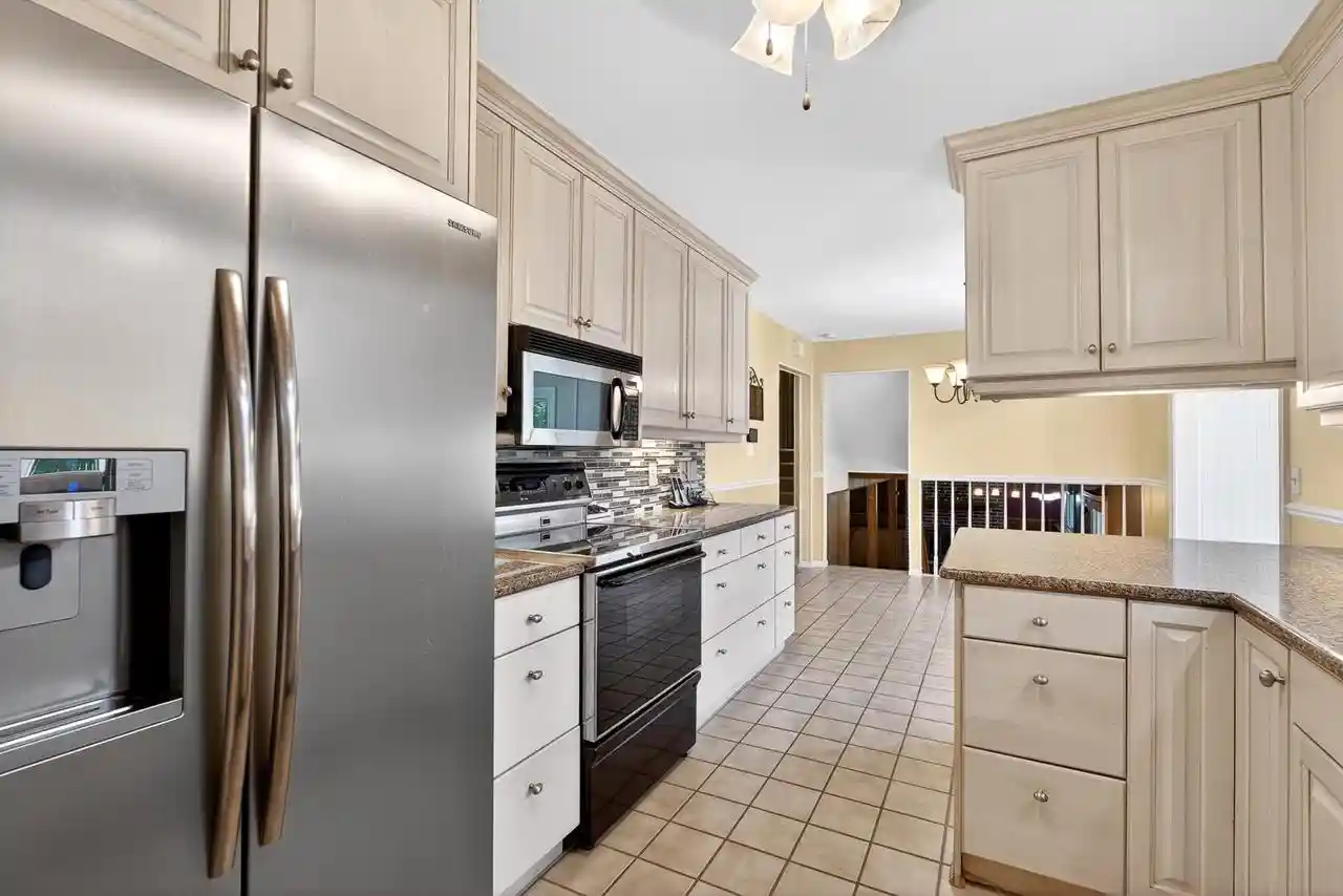 75th image of 2214 Steward Court Court, Sun Prairie, WI 53590 | MLS# 50326190