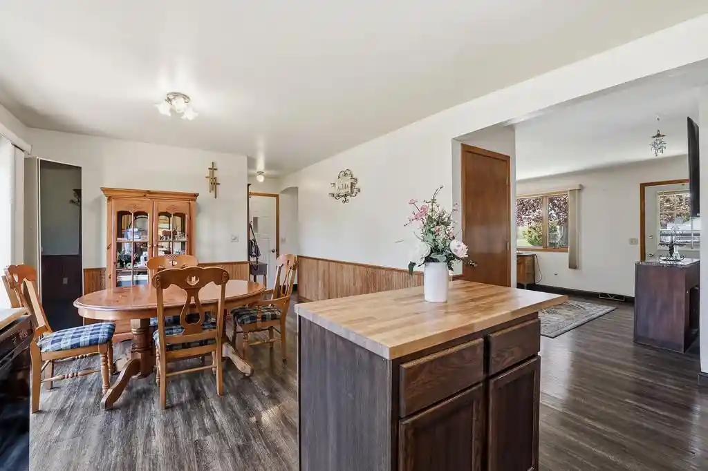 Homes for sale in Marshfield, WI | 3008 W Huetter Street Street, Marshfield, WI 54449 | MLS# 22602323