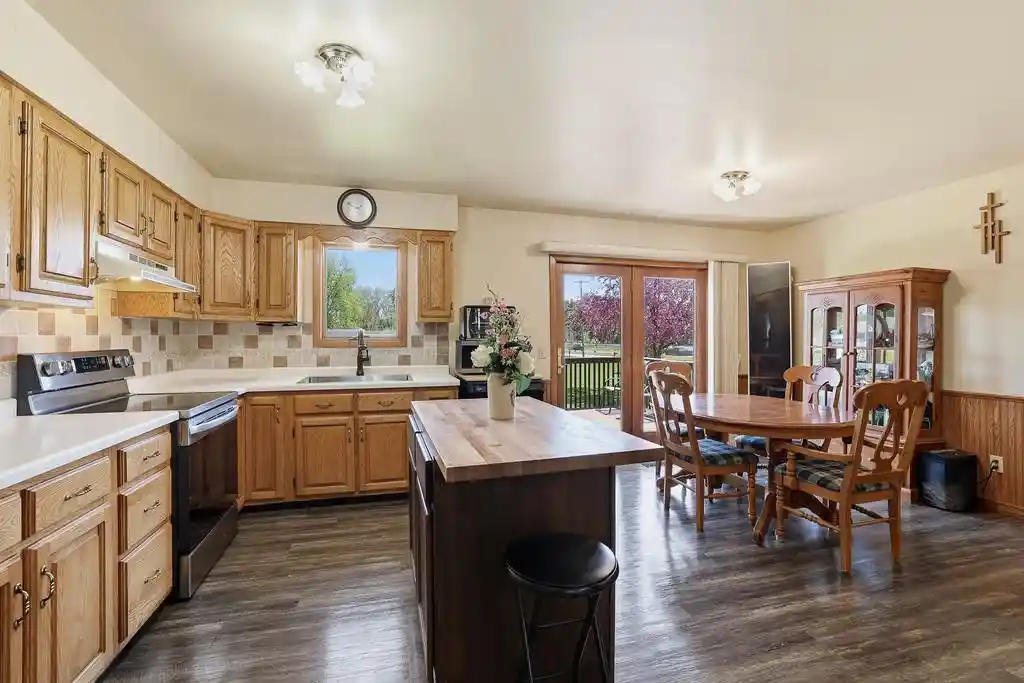 Homes for sale in Marshfield, WI | 3008 W Huetter Street Street, Marshfield, WI 54449 | MLS# 22602323