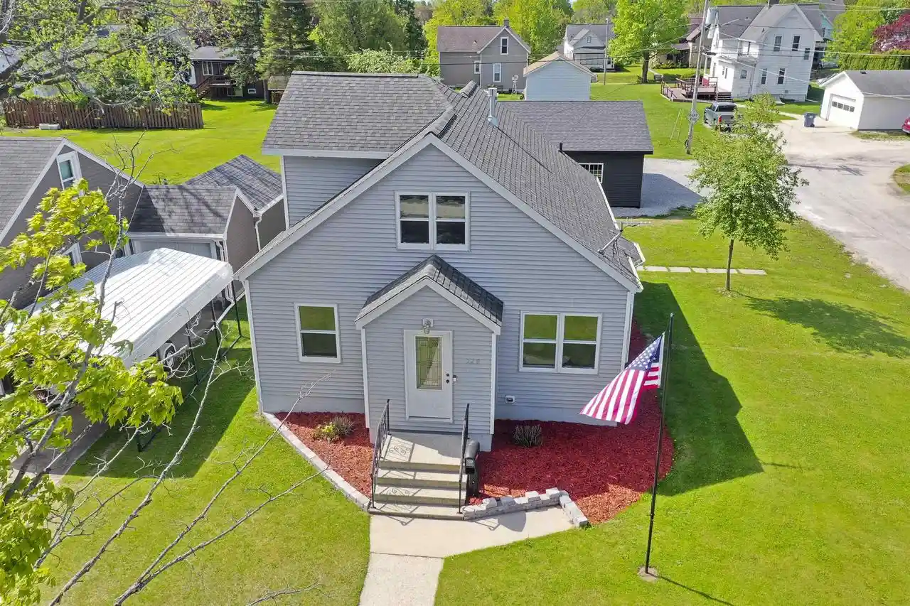 Homes for sale in Kewaunee, WI | 520 Vliet Street Street, Kewaunee, WI 54216 | MLS# 50326215