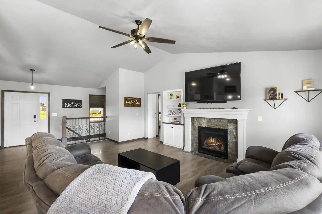 3rd image of 2532 Kilrush Road Road, De Pere, WI 54115 | MLS# 50326214