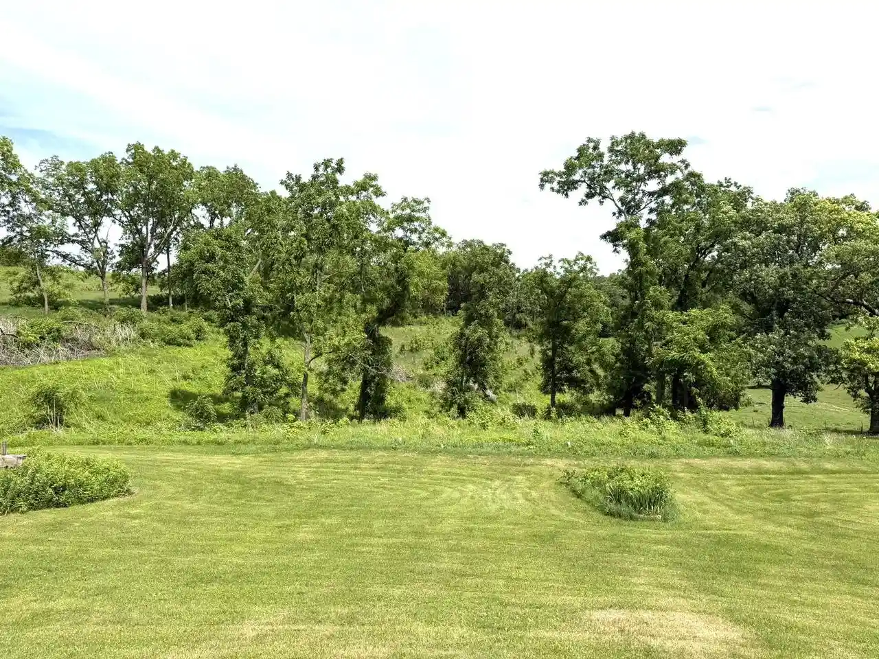 Homes for sale in Hollandale, WI | 785 County Road F, Hollandale, WI 53544 | MLS# 2024310