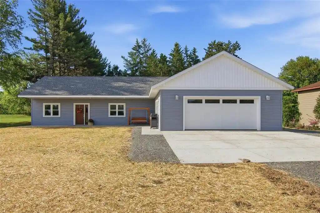 Homes for sale in Chippewa Falls, WI | 15815 53rd Avenue Avenue, Chippewa Falls, WI 54729 | MLS# 1601583
